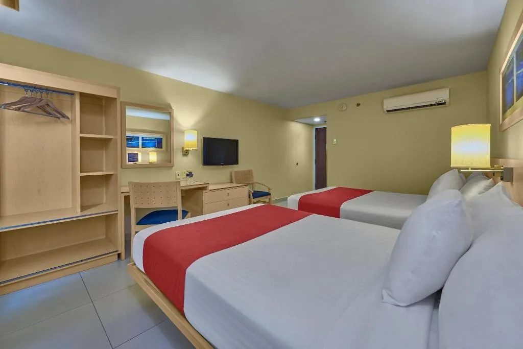 DOUBLE TWO DOUBLE BEDS Room, City Express by Marriott Campeche, Cancun Area
