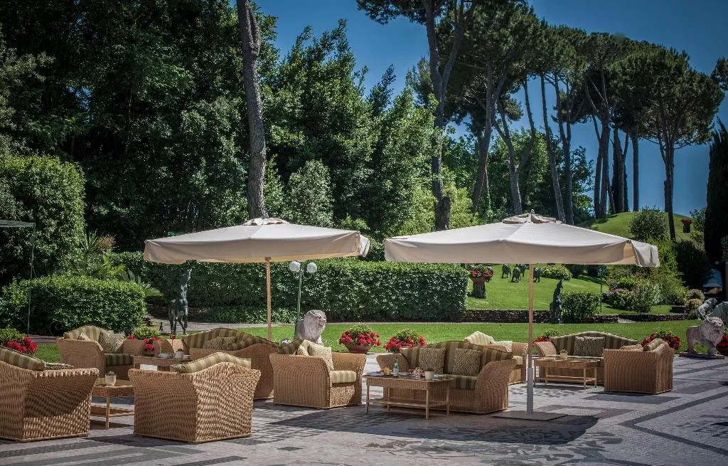Restaurant, Rome Cavalieri, A Waldorf Astoria Hotel, Rome