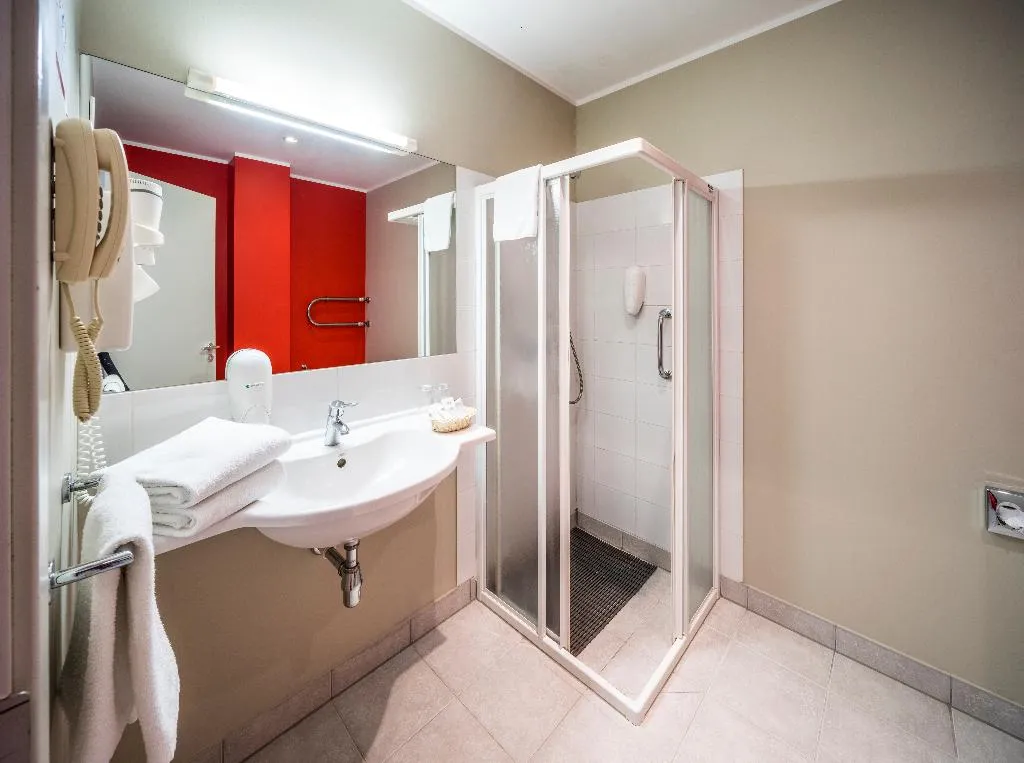 TRIPLE STANDARD Room, Rija VEF Hotel with FREE Parking, Riga