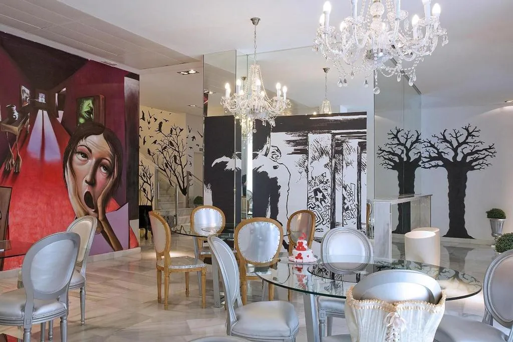 Room, Dormirdcine, Madrid