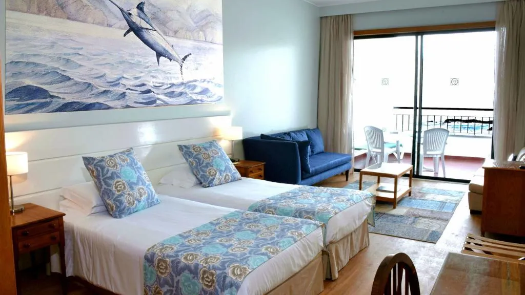 Double or Twin SEA VIEW WITH TERRACE Room, Quinta Penha Franca Mar, Madeira