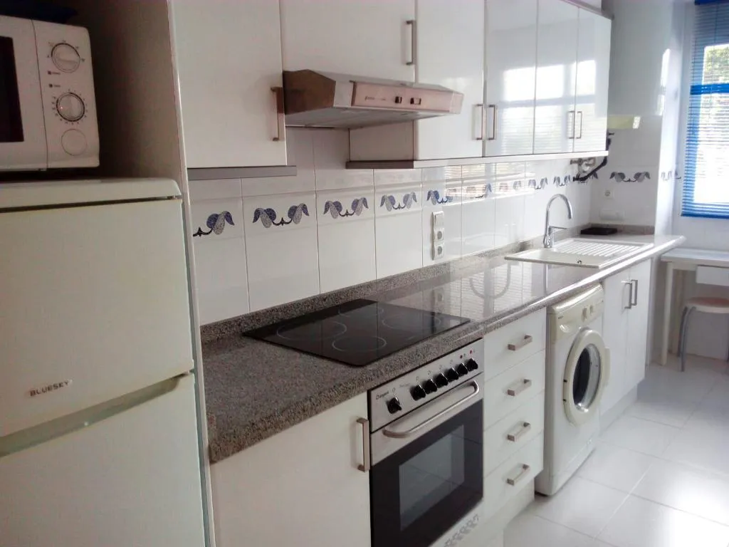 APARTMENT CAPACITY 8 THREE BEDROOMS Room, Gandia Universidad 3000, Valencia