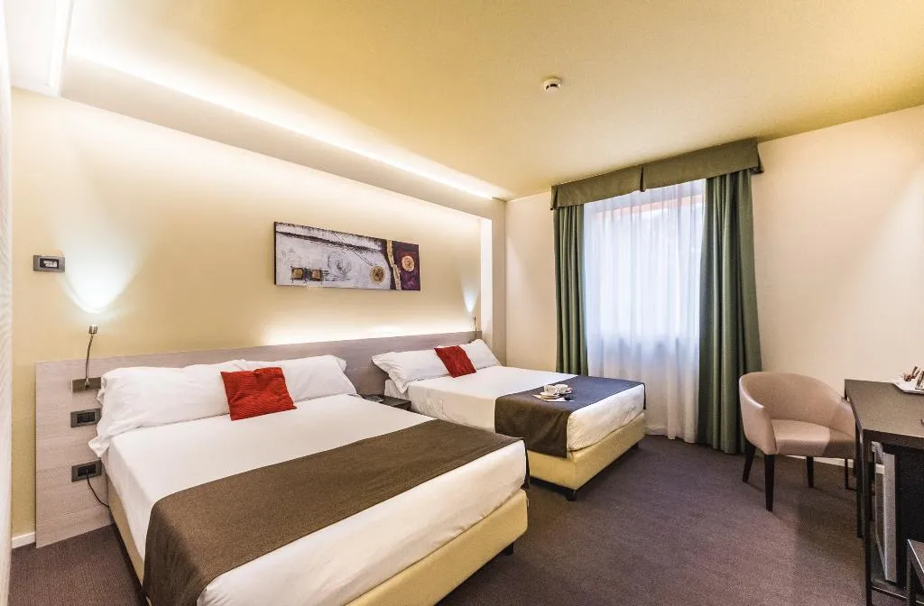 TRIPLE SUPERIOR Room, Antony, Venice