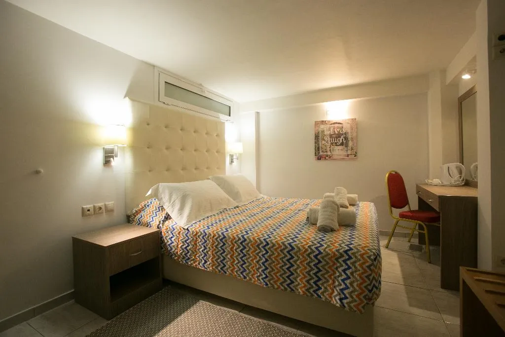 DOUBLE STANDARD Room, City Life Port Hotel, Crete