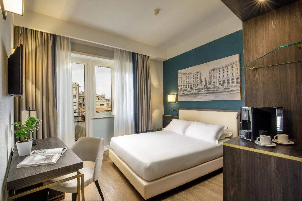 Room, Santa Costanza, Rome