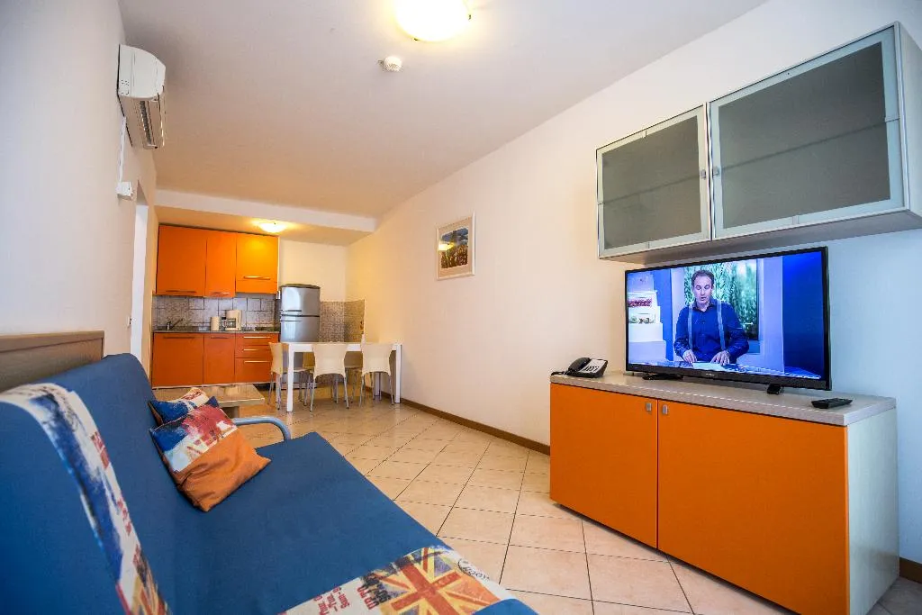 APARTMENT CAPACITY 5 ONE BEDROOM Room, Splendid Resort, Istria
