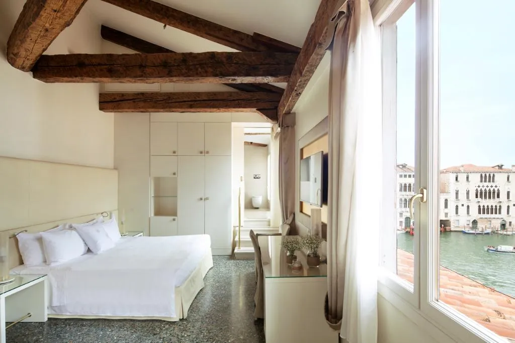 DOUBLE PREMIUM Room, Palazzo Barocci, Venice