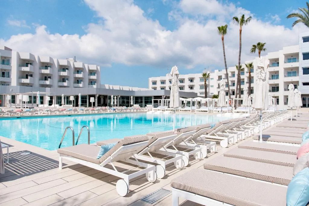 Pool, Hotel Garbi Ibiza & Spa, Ibiza