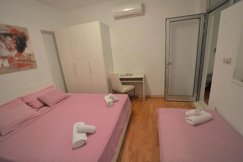 APARTMENT TWO BEDROOMS Room, Villa Avantgarde BandB, Dubrovnik
