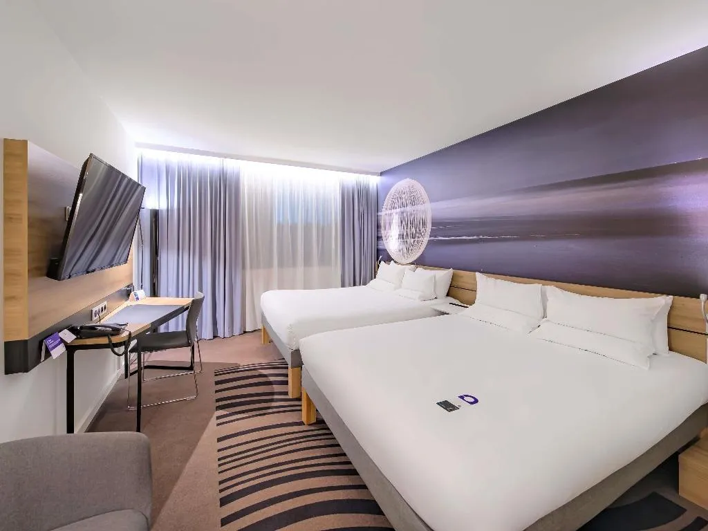 TWIN TWO BEDS Room, Novotel Krakow Centrum, Krakow