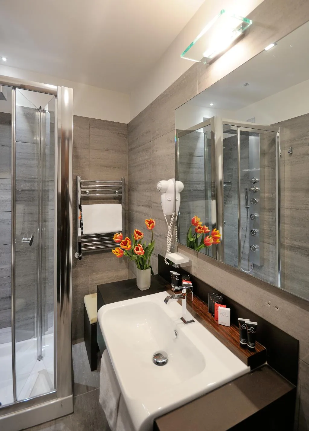 Double or Twin SUPERIOR Room, Trevi Collection, Rome