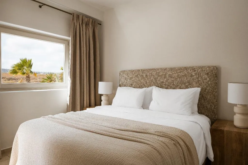SUITE SUPERIOR Room, Amaria Beach Resort, Athens