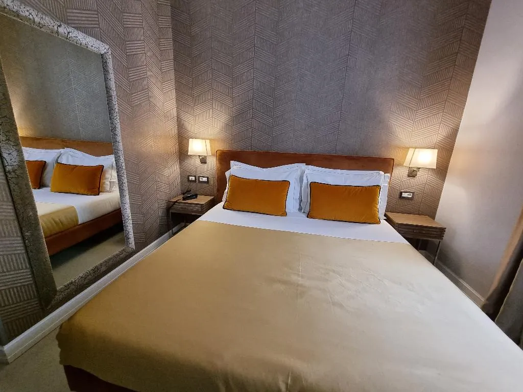 DOUBLE SUPERIOR Room, Maxim Axial, Florence
