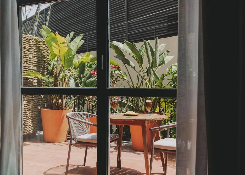 Terrace, Regina, Barcelona