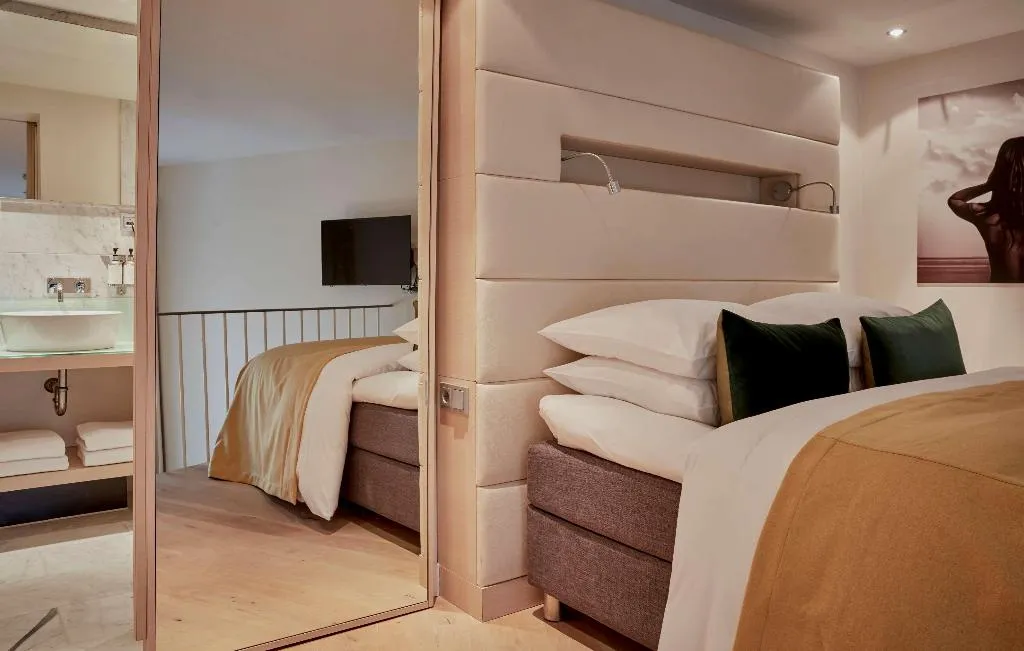 Room, Park Centraal Amsterdam, part of Sircle Collection, Amsterdam