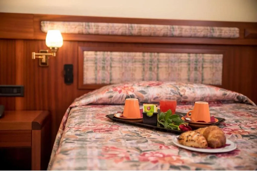 Room, New Petit Hotel, Alghero