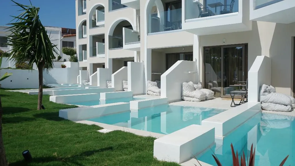JUNIOR SUITE WITH PRIVATE POOL Room, Diana Palace Hotel Zakynthos, Zante