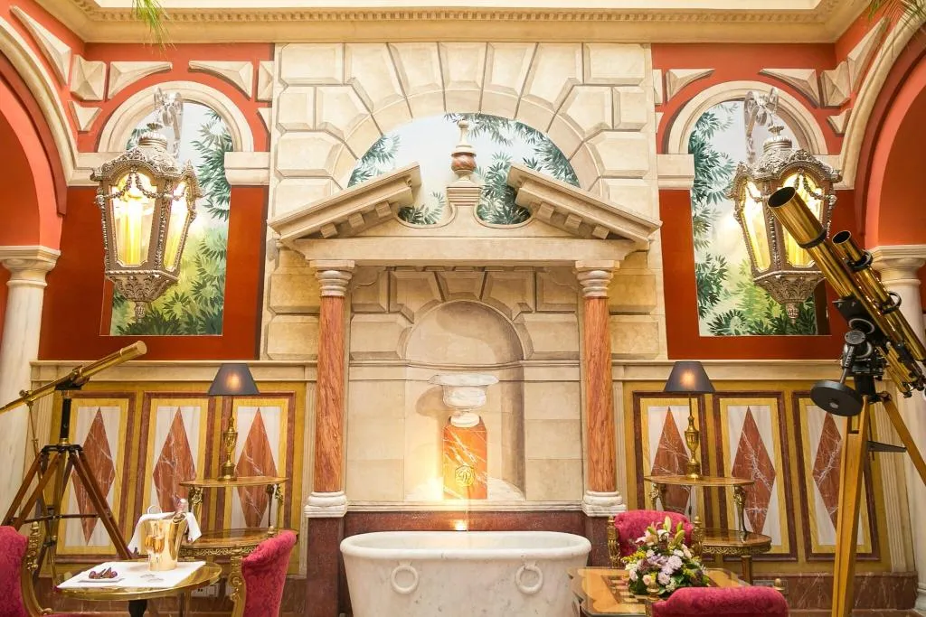 Lobby, Ateneo Sevilla, Seville