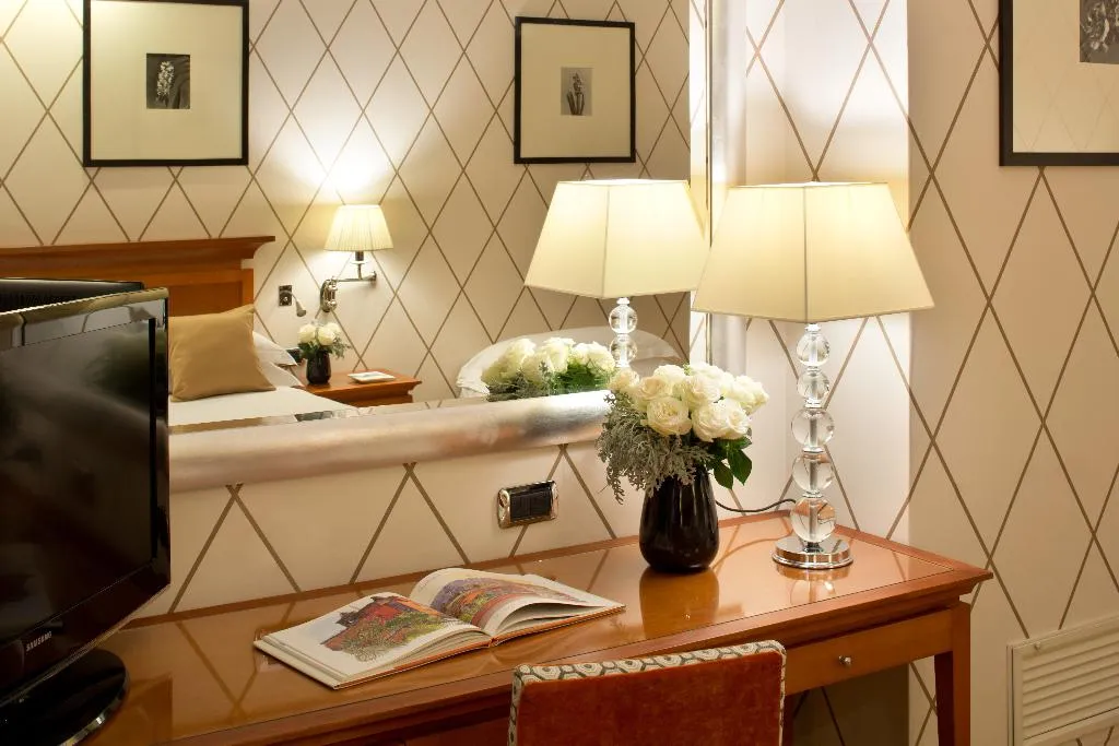 TRIPLE STANDARD Room, Starhotels Metropole, Rome