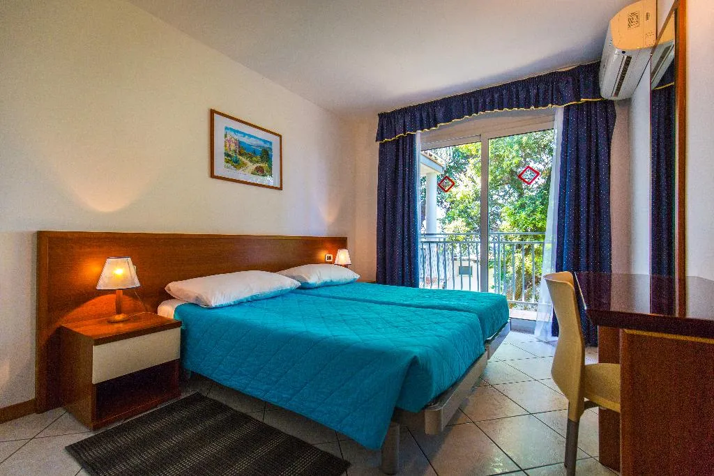 APARTMENT CAPACITY 4 ONE BEDROOM Room, Splendid Resort, Istria