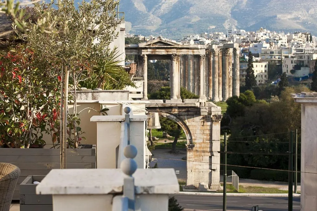 SUITE DELUXE QUEEN BED Room, Ava Hotel & Suites, Athens