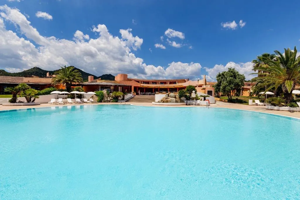 Pool, Sant Elmo Beach, Cagliari