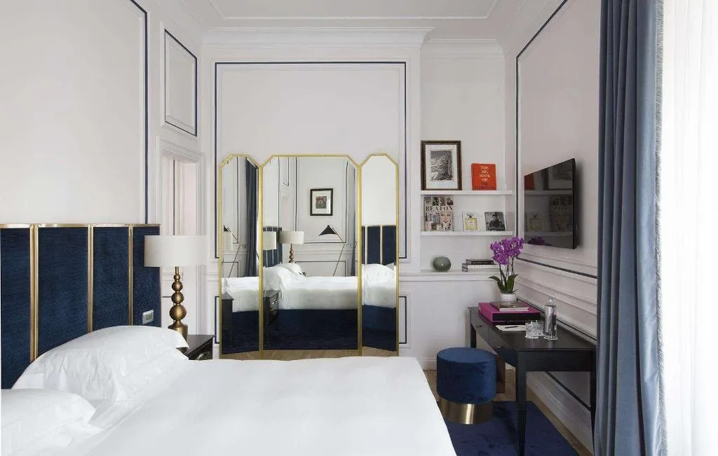 Room, Palazzo Dama, Rome
