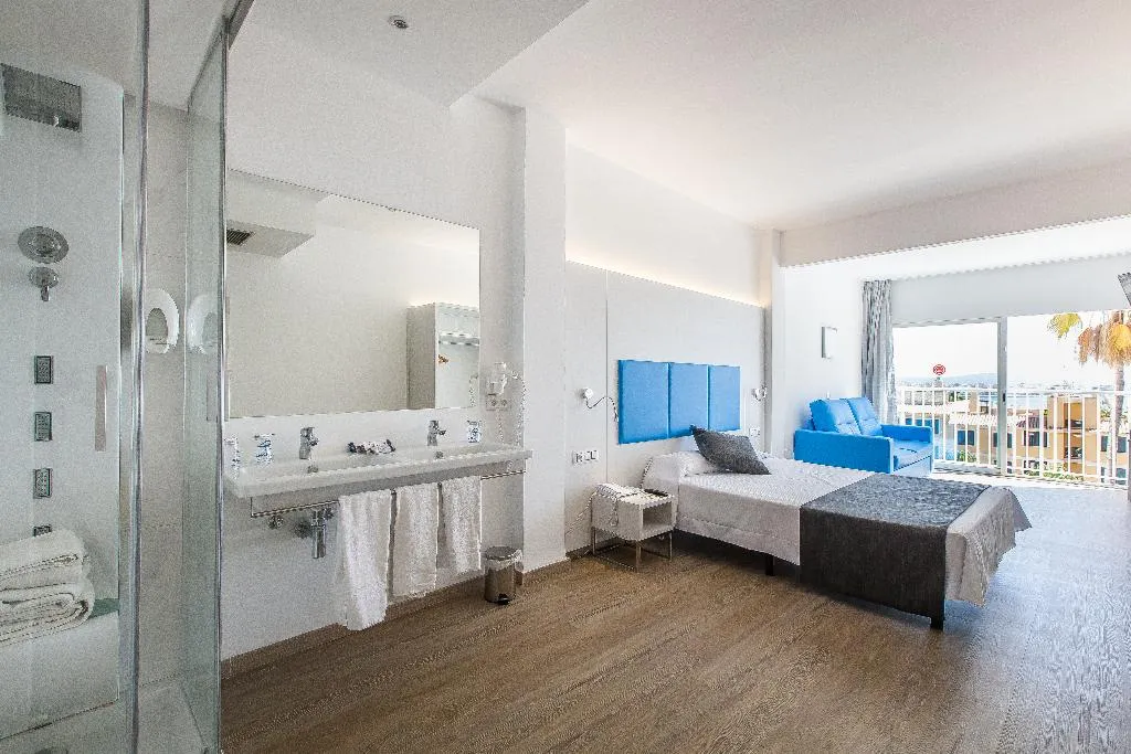 DOUBLE SINGLE USE PREMIUM Room, Amic Horizonte, Majorca