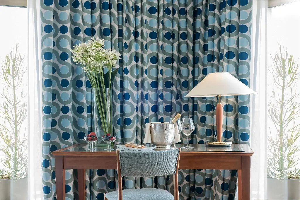 Room, Royal Continental, Naples