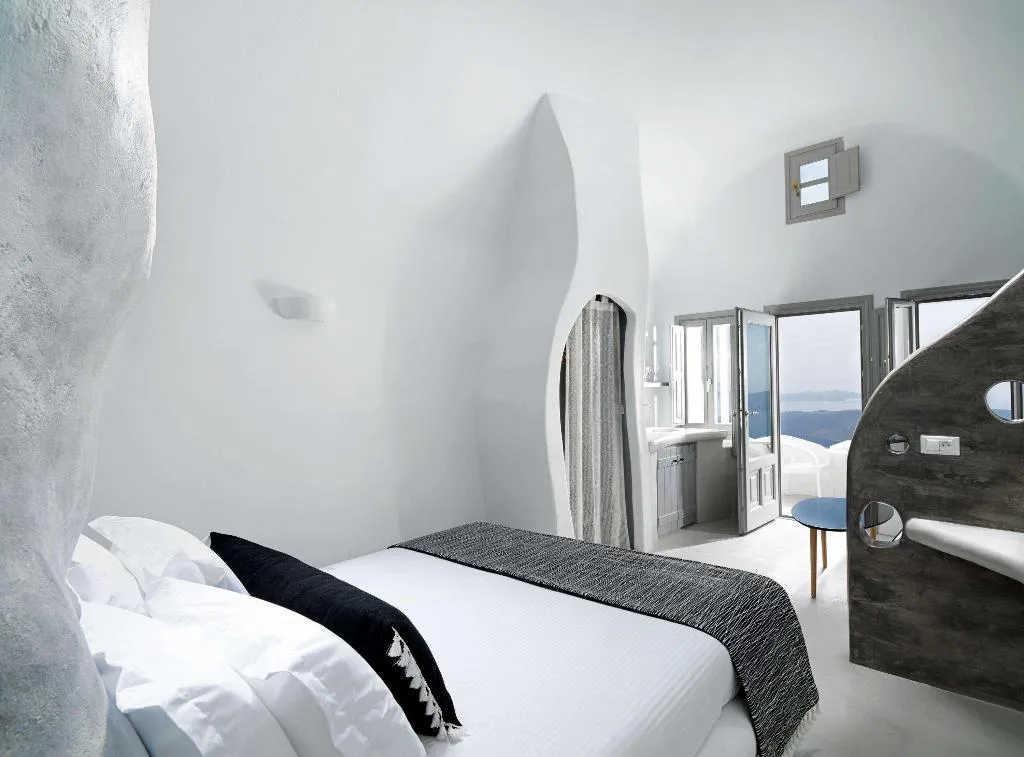 Room, Tholos Resort, Santorini