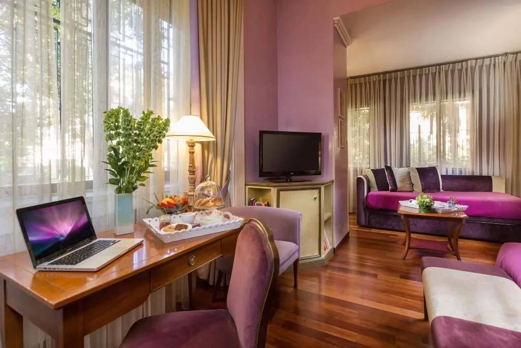 STUDIO KING SIZE BED Room, Fenix Hotel, Rome