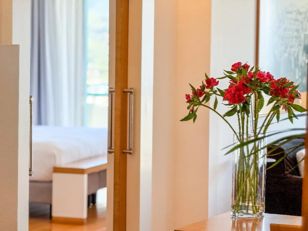 SUITE EXECUTIVE KING BED Room, Hilton Sorrento Palace, Naples