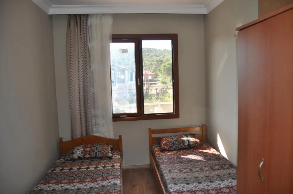 VILLA THREE BEDROOMS Room, Ayvalik Camlik Villalari, Izmir