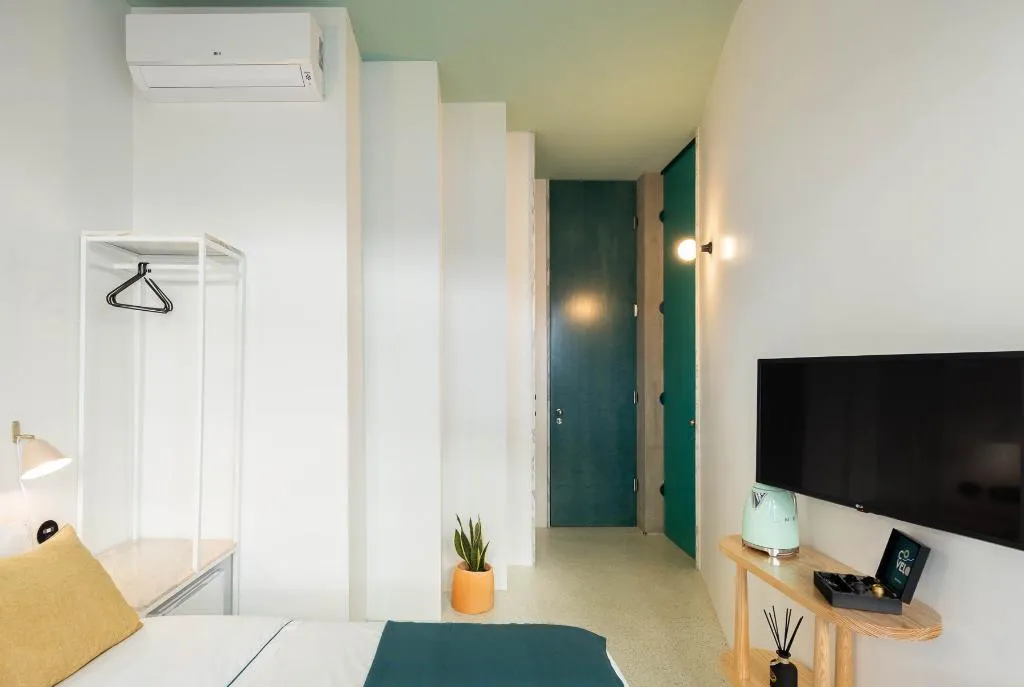 Double or Twin ONE BEDROOM ONE BATHROOM Room, Covelo The Original Rooms And Suites, Porto