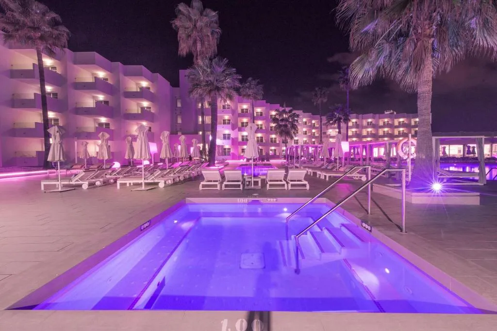 Pool, Hotel Garbi Ibiza & Spa, Ibiza