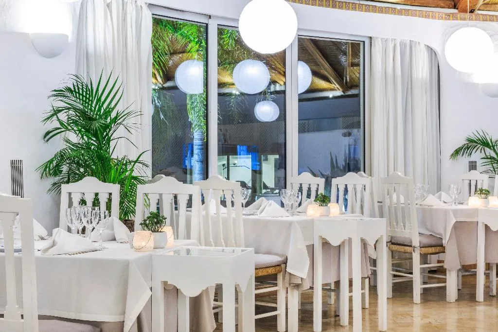 Restaurant, Encosta do Lago Resort, Algarve