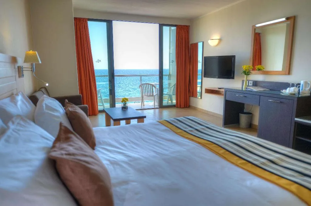 Terrace, The Preluna Hotel, Malta
