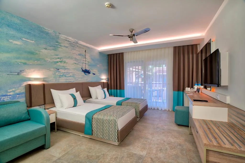 DOUBLE STANDARD Room, Pirates Beach Club, Antalya