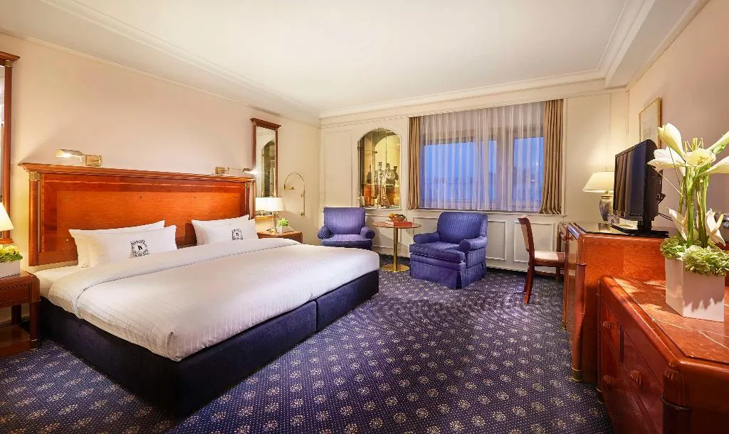 DOUBLE DELUXE Room, Vignette Collection Bristol Berlin, Berlin