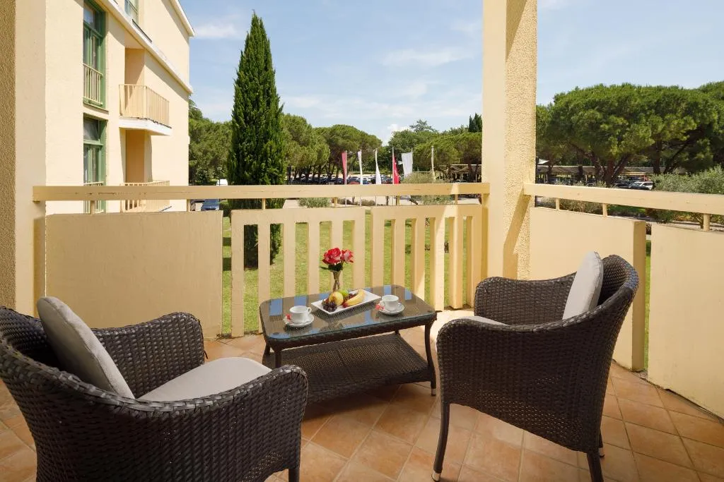 JUNIOR SUITE STANDARD Room, Hotel Aurora Plava Laguna, Istria