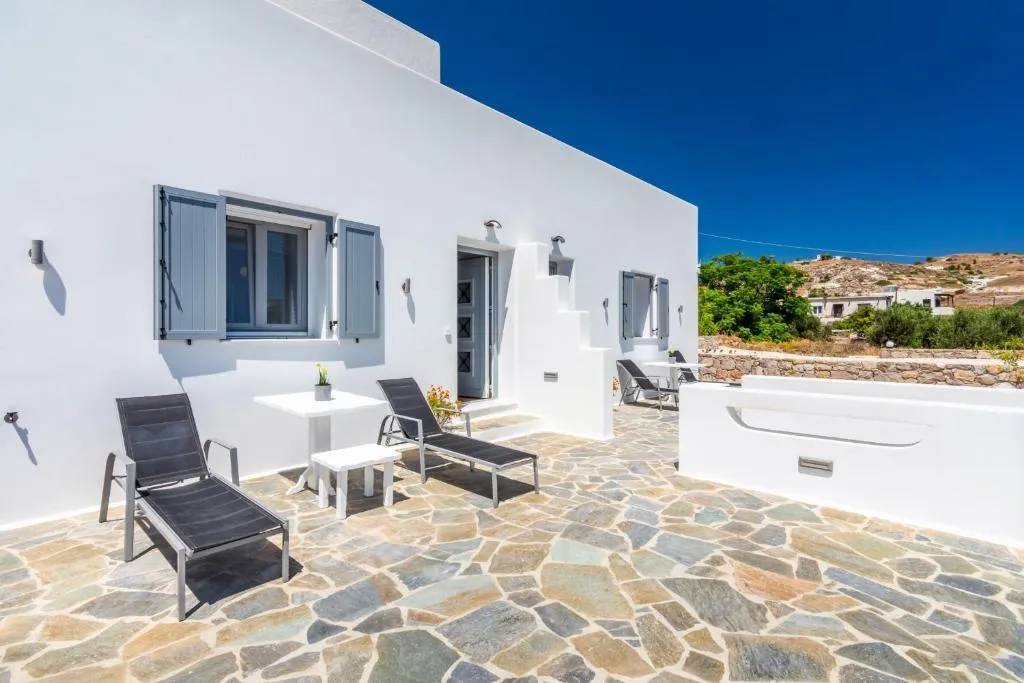 STUDIO CAPACITY 2 Room, Island Dreams, Santorini