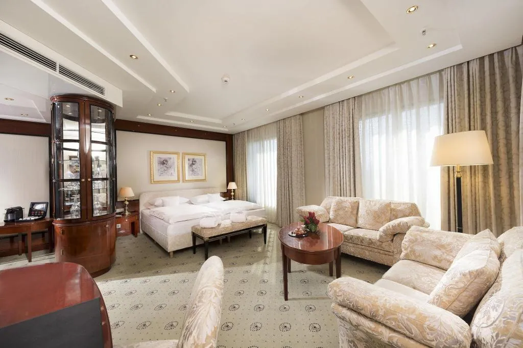 Room, JW Marriott Hotel Berlin, Berlin