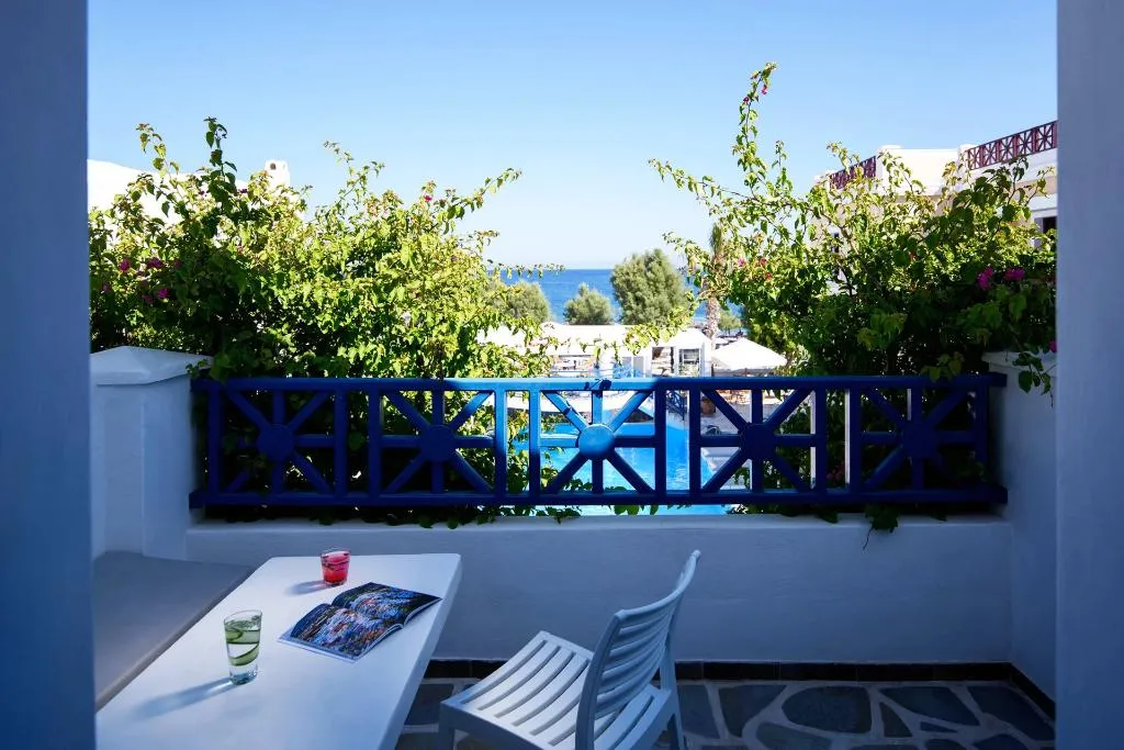 APARTMENT CAPACITY 4 Room, Veggera Hotel, Santorini