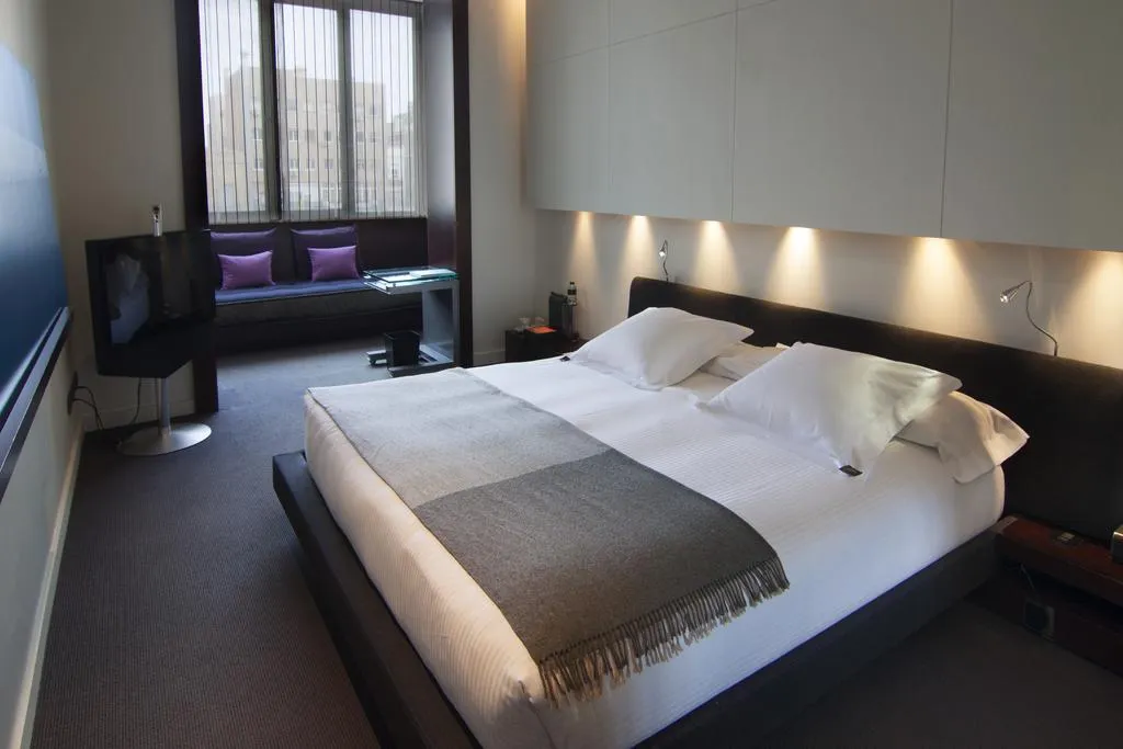TRIPLE STANDARD Room, Sixtytwo Barcelona, Barcelona