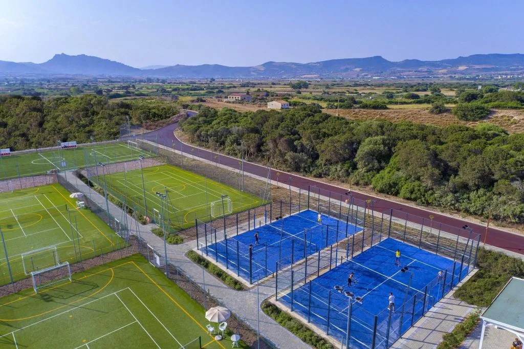 Sports and Entertainment, Is Serenas Badesi Resort, Alghero