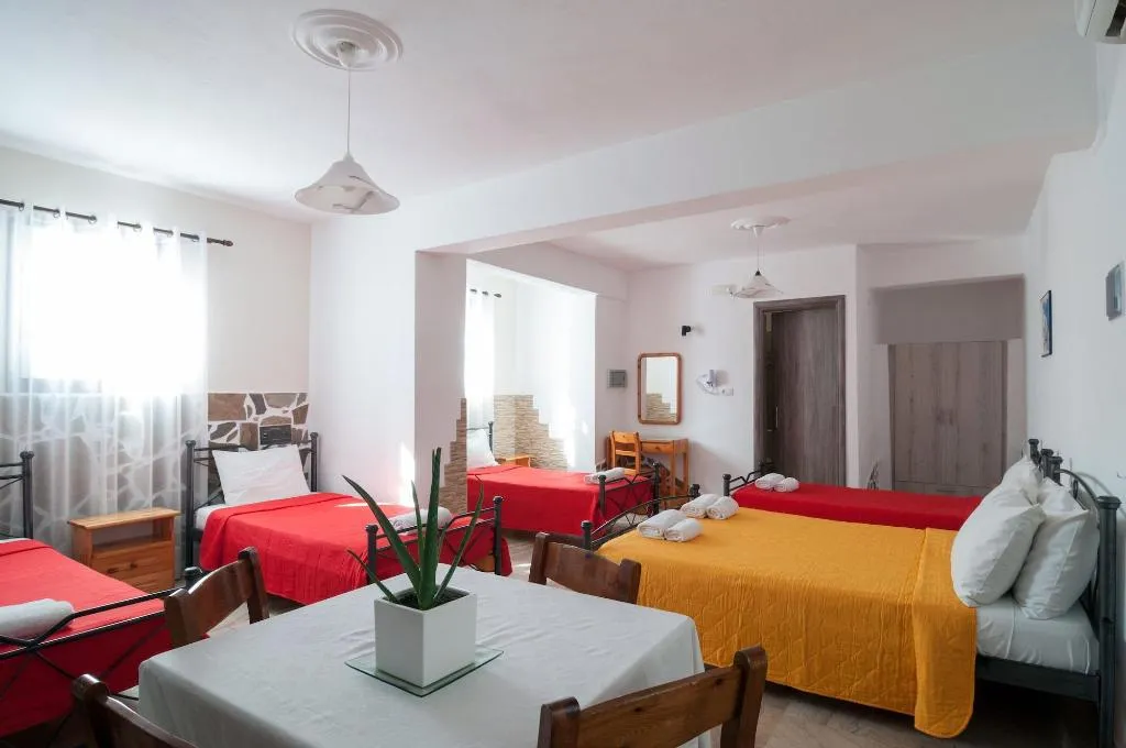 Room, Holiday Beach Resort, Santorini