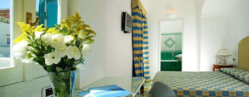 SINGLE STANDARD Room, Gatto Bianco, Naples