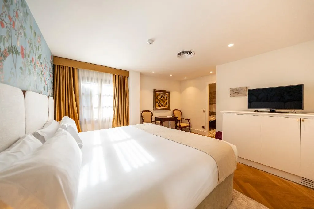 DOUBLE SINGLE USE STANDARD Room, Palacio ca sa Galesa, Majorca