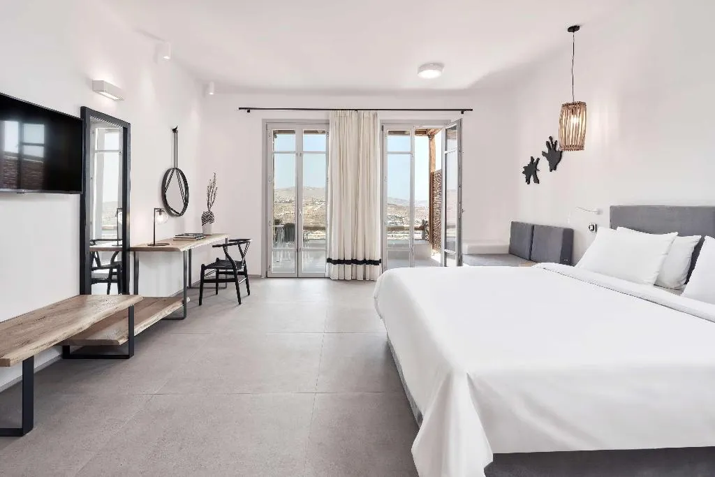 Room, Radisson Blu Euphoria Resort, Mykonos