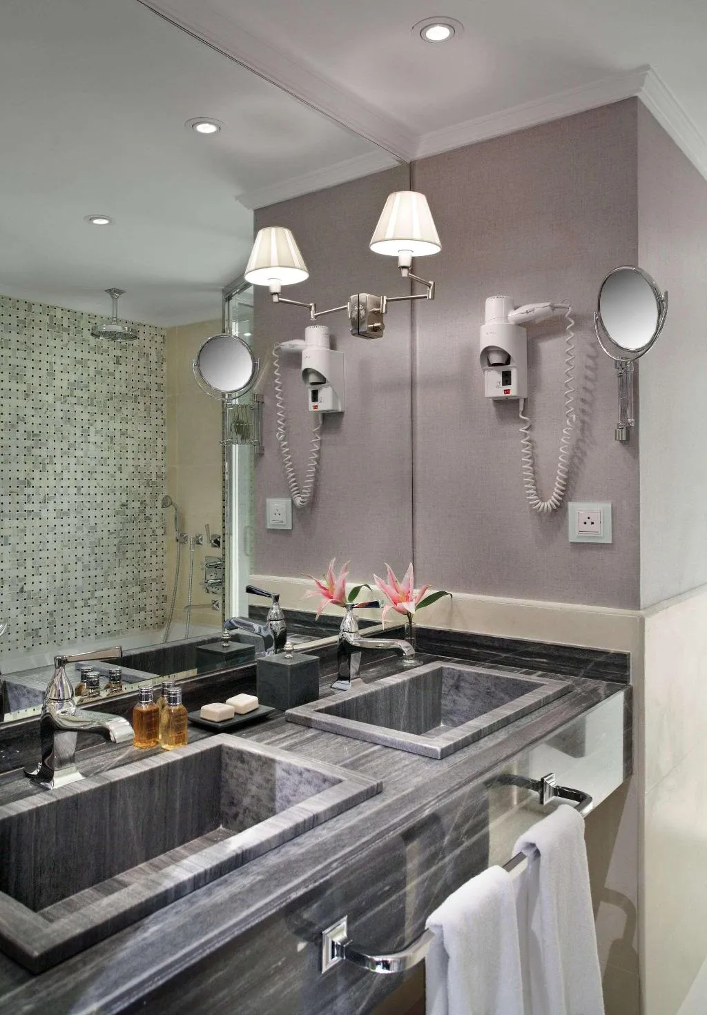 Double or Twin PREMIUM Room, The Level At Hotel Melia Castilla, Madrid
